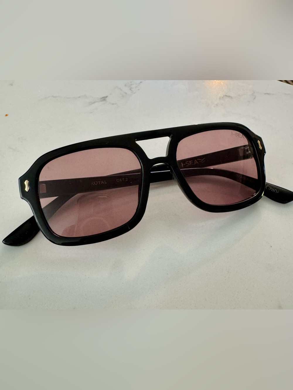 I-SEA Royal Polarized Aviator Sunglasses - Picture 1 of 6